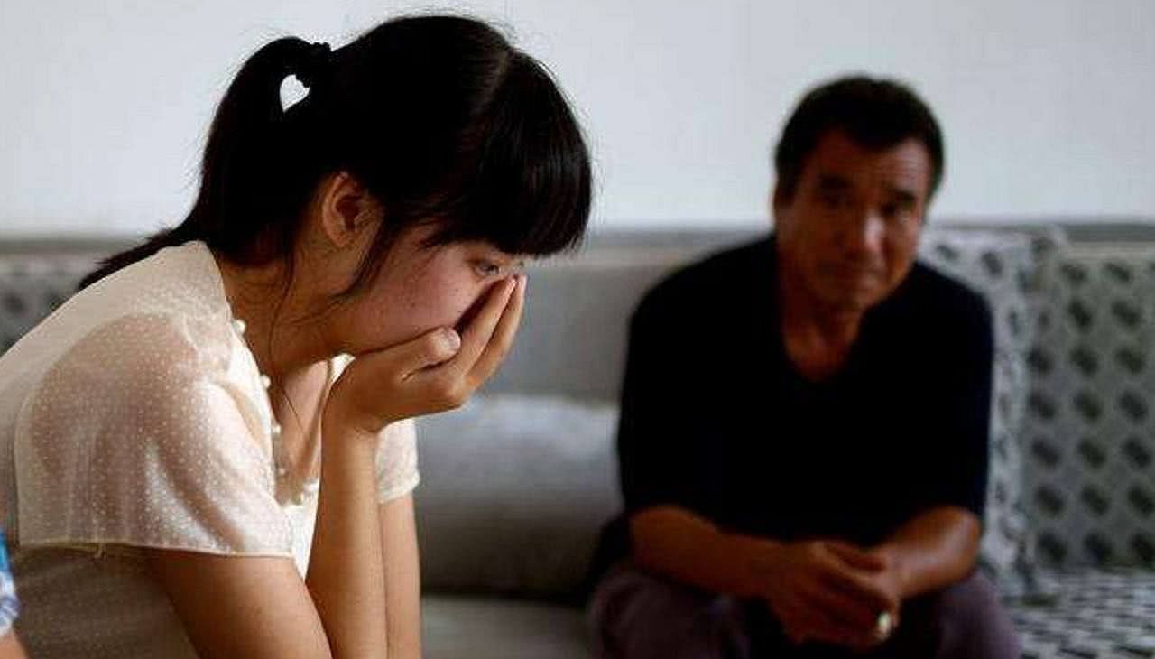 6、男人要离婚结果还哭了:和一个不爱的男人离婚后为什么还会哭