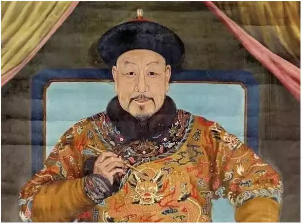 清朝12位皇帝列表关系图，清朝12位皇帝列表血缘关系