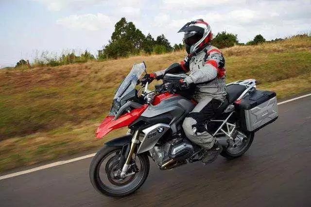 4、十大公认摩托车耐用耗油低:哪个品牌摩托车耗油低