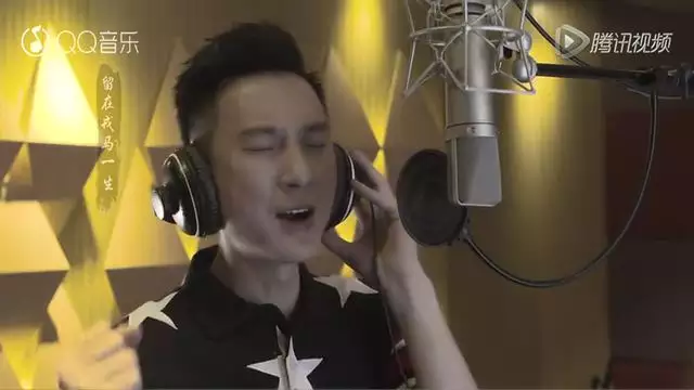 3、英雄泪好声音:中国好声音总决赛嘉宾都演唱什么歌曲