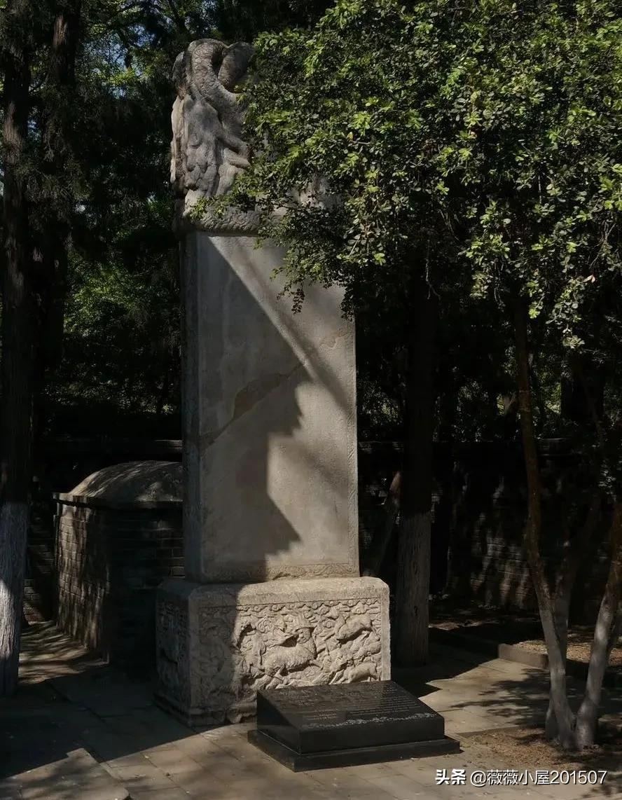 城市的隐秘角落：利玛窦和外国传教士墓地