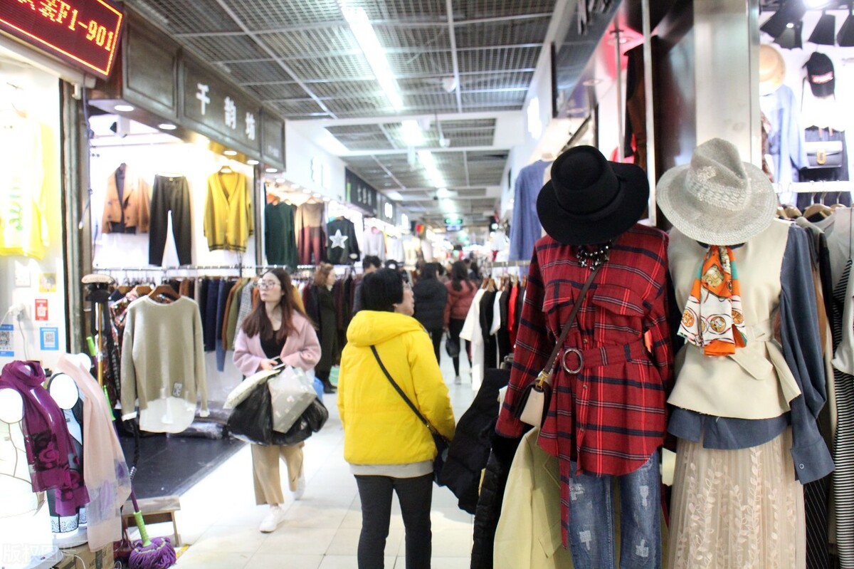 你知道广东最大的服装批发市场在哪里吗？