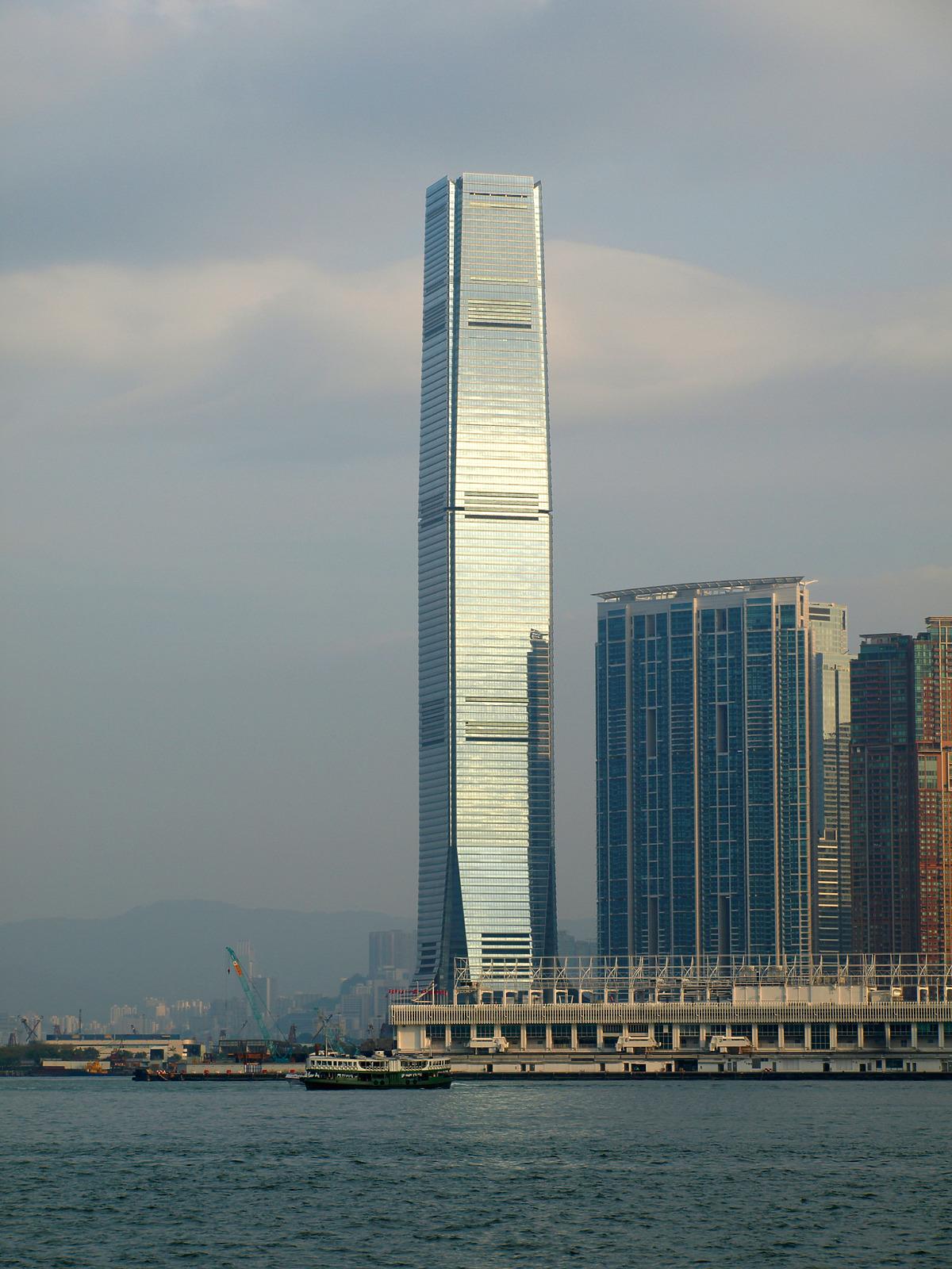 北京那些最大的高楼（截止至2021年全球最高的二十栋摩天大楼，11栋位于中国）