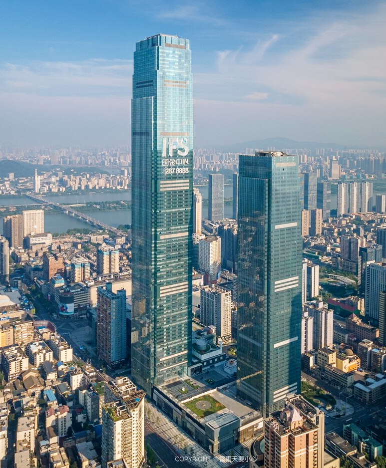 北京那些最大的高楼（截止至2021年全球最高的二十栋摩天大楼，11栋位于中国）