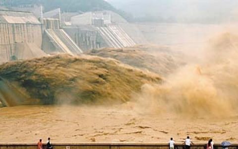 黄河上最大的水利工程 小浪底水利枢纽工程