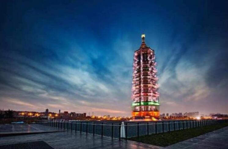 世界七大奇迹建筑排行榜，长城位列第一(两处在中国)