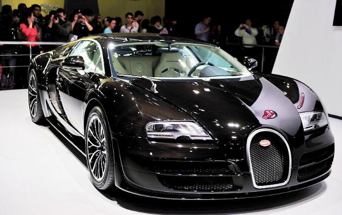 世界上最贵的跑车十大排行，Lykan hype最贵(9000万人民币)