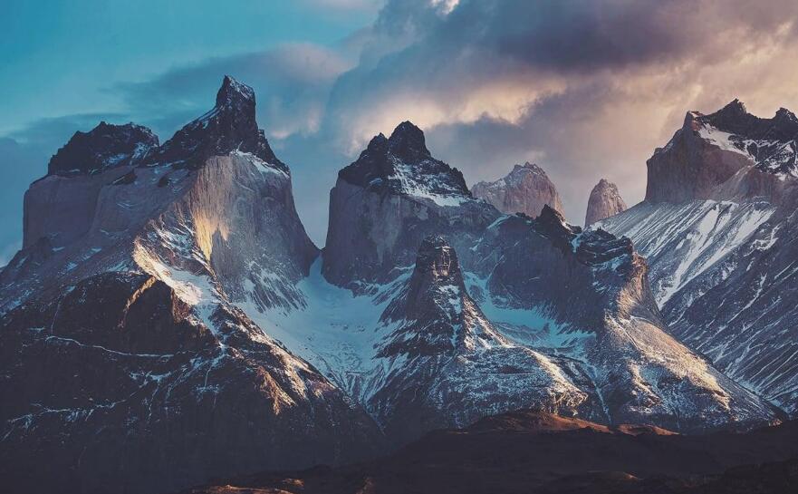 世界上最长的山脉排行，安第斯山脉最长(8900千米)