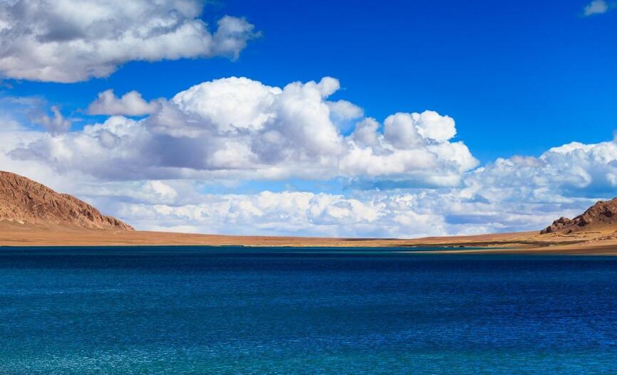 盘点十个中国最大的咸水湖，青海湖最大(4583平方千米)