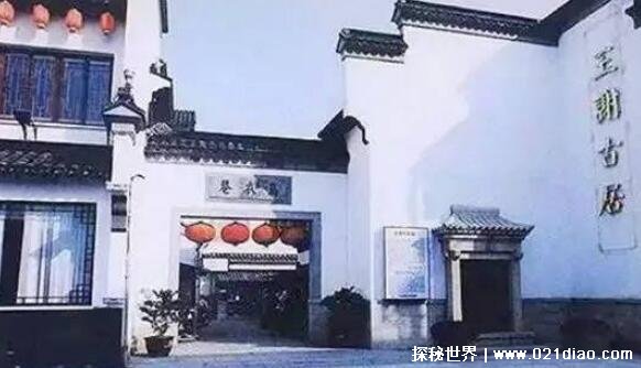 乌衣巷位于什么地方，位于南京市的秦淮河上(5A级旅游景区)