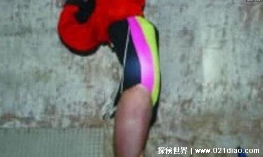 重庆红衣小男孩案告破，死因是性窒息(并非被施加法术死亡)