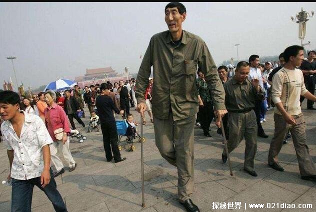 世界第一高人5米9的人是哪个国家的，中国的巨人(其实并不存在)