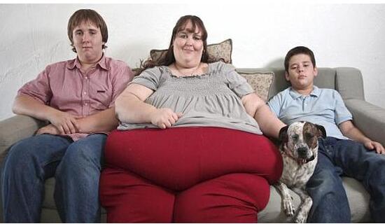 世界上最胖的人，体重达到1450斤(相当于11个成年男子重量)