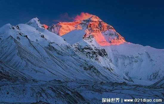 世界第二高峰乔戈里峰，海拔8611米(攀登难度最大的山峰)