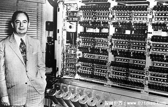 第一台电子计算机发明于哪一年代，1946年(美国发明的ENIAC)