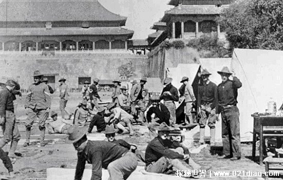 1900年中国发生了什么，八国联军侵占紫禁城/圆明园被毁