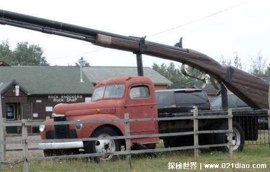 世界上最长的枪，大厄尼步枪(长10.18米需要用卡车才能拉动)