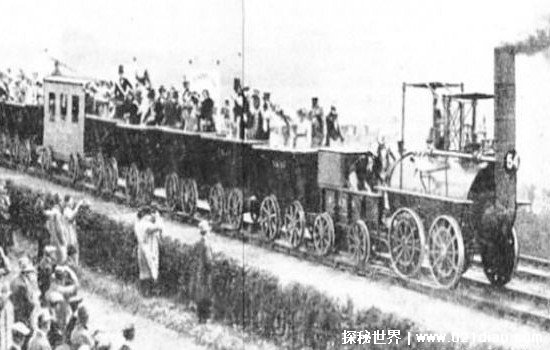 世界上第一辆火车，旅行者号蒸汽火车(英国斯蒂芬森1814年发明)