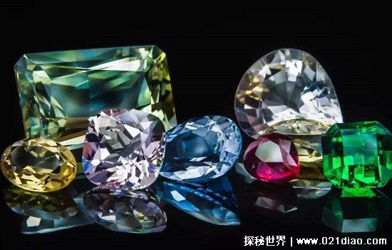 世界上五大宝石是什么，钻石/红宝石/蓝宝石/祖母绿/猫眼石