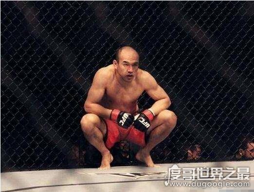 张铁泉死亡现场是假的，中国UFC第一人只是退居幕后培养人才
