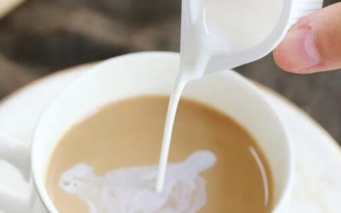 奶精球是什么东西，咖啡伴侣(一种让咖啡变好喝的配料)