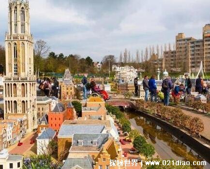 世界上最小的城市是哪个，荷兰海牙马德罗丹小人国(仅有1.8平方公里)