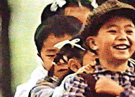 中最诡异的一天是哪一天，93年香港铁路广告闹鬼(多出的第8个孩子)