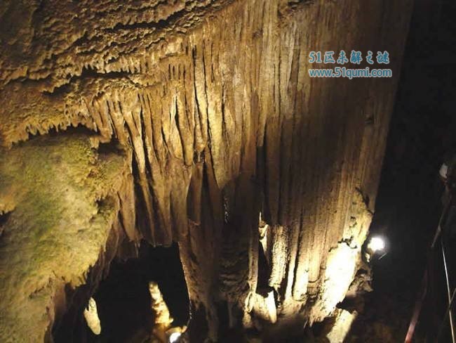 世界上最深的地下洞穴:墨西哥燕子洞 轻松装下帝国大厦