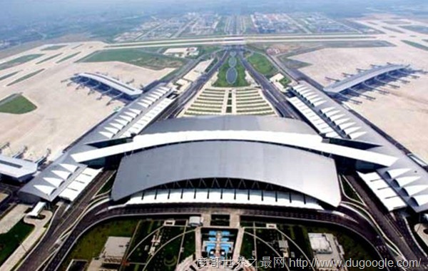 中国六大机场,最大的机场北京首都国际机场国际客流量第二