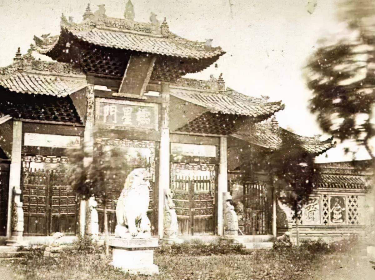 历史上隶属四川的汉中何时划归陕西？
