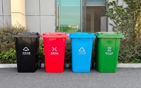 垃圾分类垃圾桶有哪几种颜色（垃圾分类各种垃圾桶的颜色）