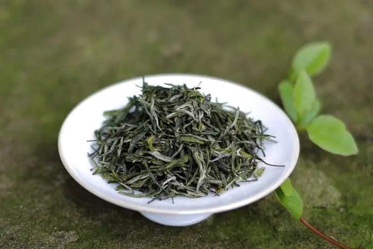 绿茶中的十大名茶（绿茶中最有名的茶有哪些）
